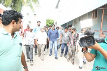 Jakkanna Movie Team Visited Hyderabad Theaters